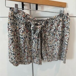 Madewell Multicolor Floral‎ Shorts
